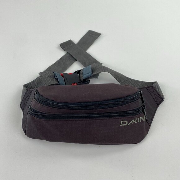Dakine Classic Hip Fanny Pack Bum Bag Adjustable Strap Zipper Compartments - Picture 1 of 6